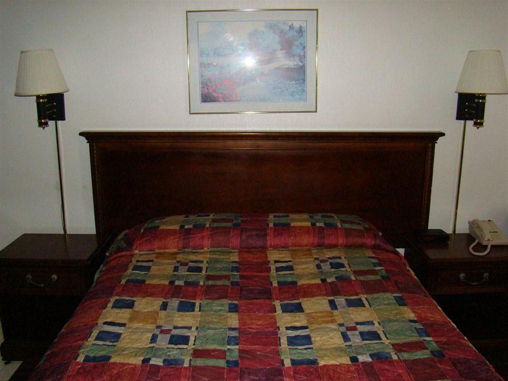 Oyo Ocean Breeze Hotel At Lincoln City Bagian luar foto
