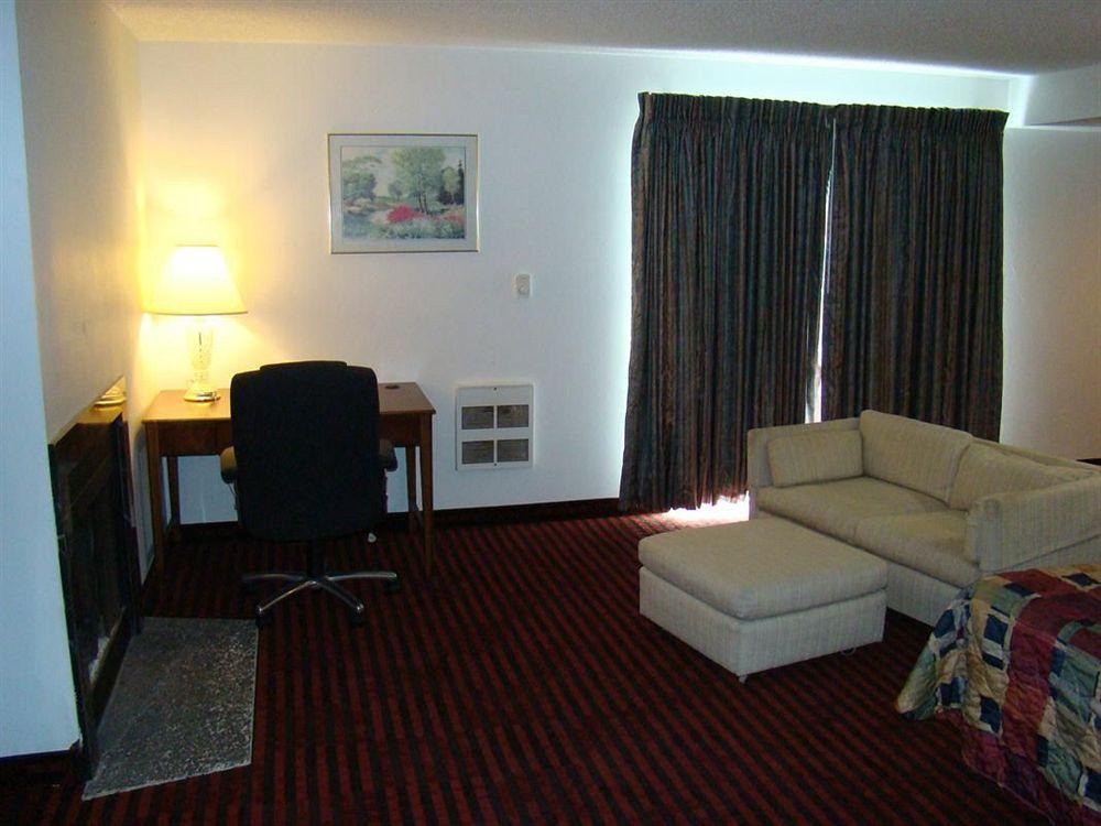 Oyo Ocean Breeze Hotel At Lincoln City Bagian luar foto